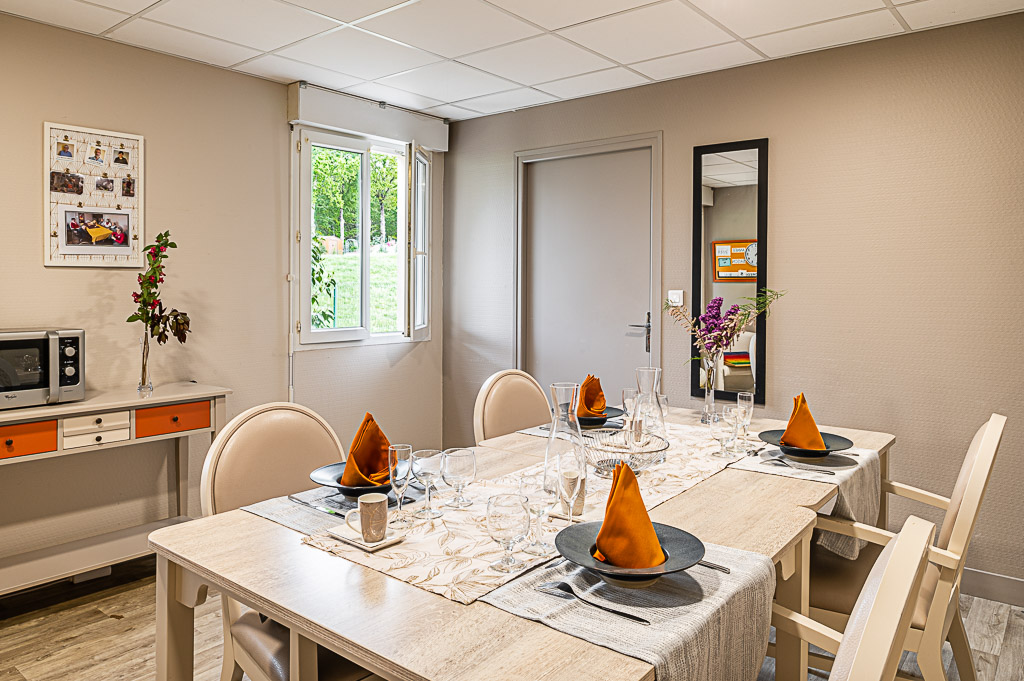 EHPAD Le Home du Verger - Photo 5 sur 5 - Environnement et extérieurs