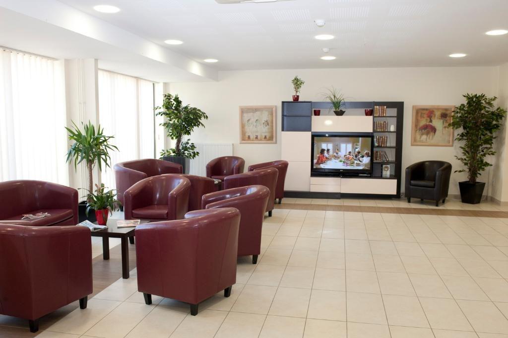 EHPAD Résidence Louis-Pasteur - Photo 2 sur 4 - Intérieur et espaces communs