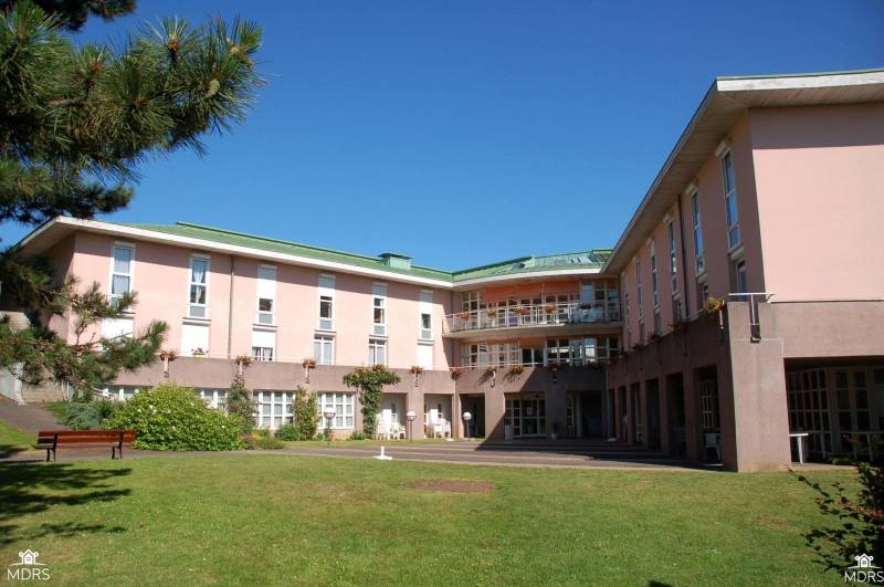 EHPAD Centre hospitalier Fougères - Photo 2 sur 5 - Intérieur et espaces communs