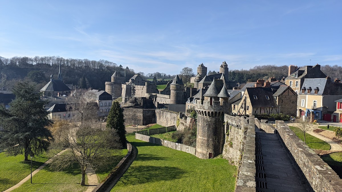 Photo de EHPAD Centre hospitalier Fougères, EHPAD à FOUGERES