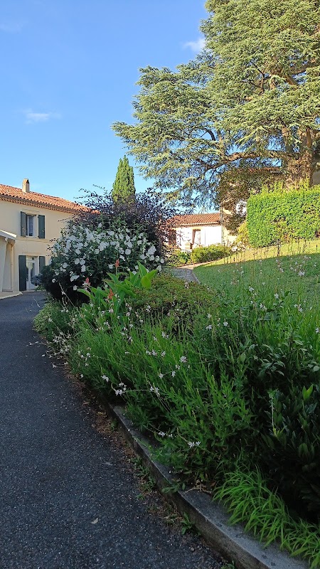 EHPAD Le Refuge Protestant Mazamet - Photo 5 sur 5 - Environnement et extérieurs