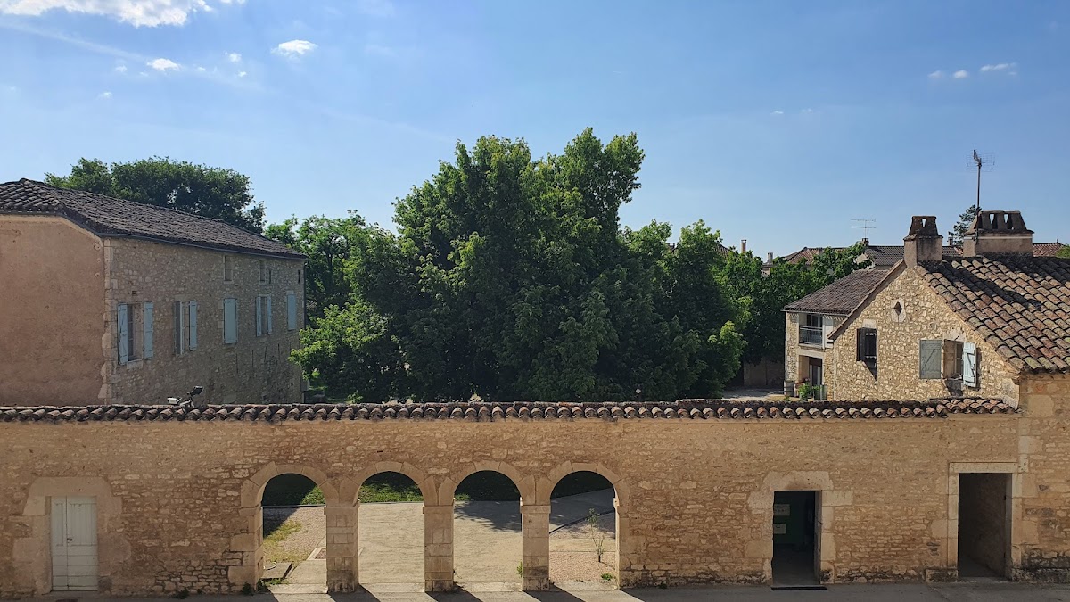 MAISON D'ACCUEIL TEMPORAIRE - Photo 5 sur 5 - Environnement et extérieurs