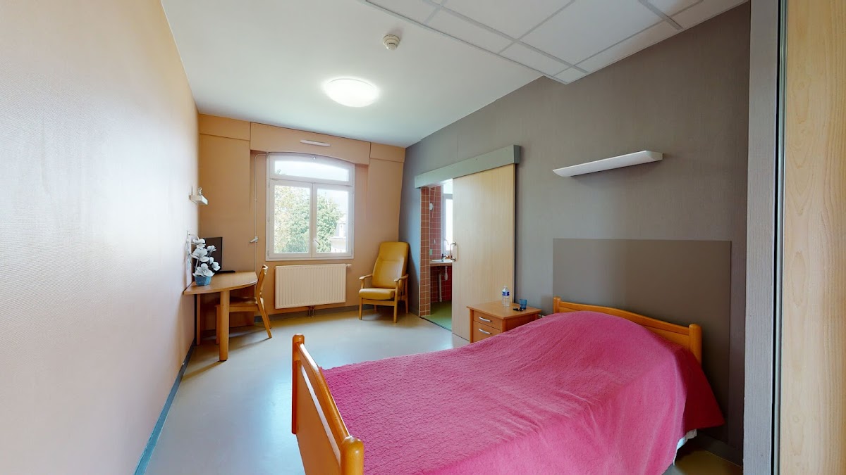 EHPAD La Houssaie - Photo 2 sur 5 - Intérieur et espaces communs