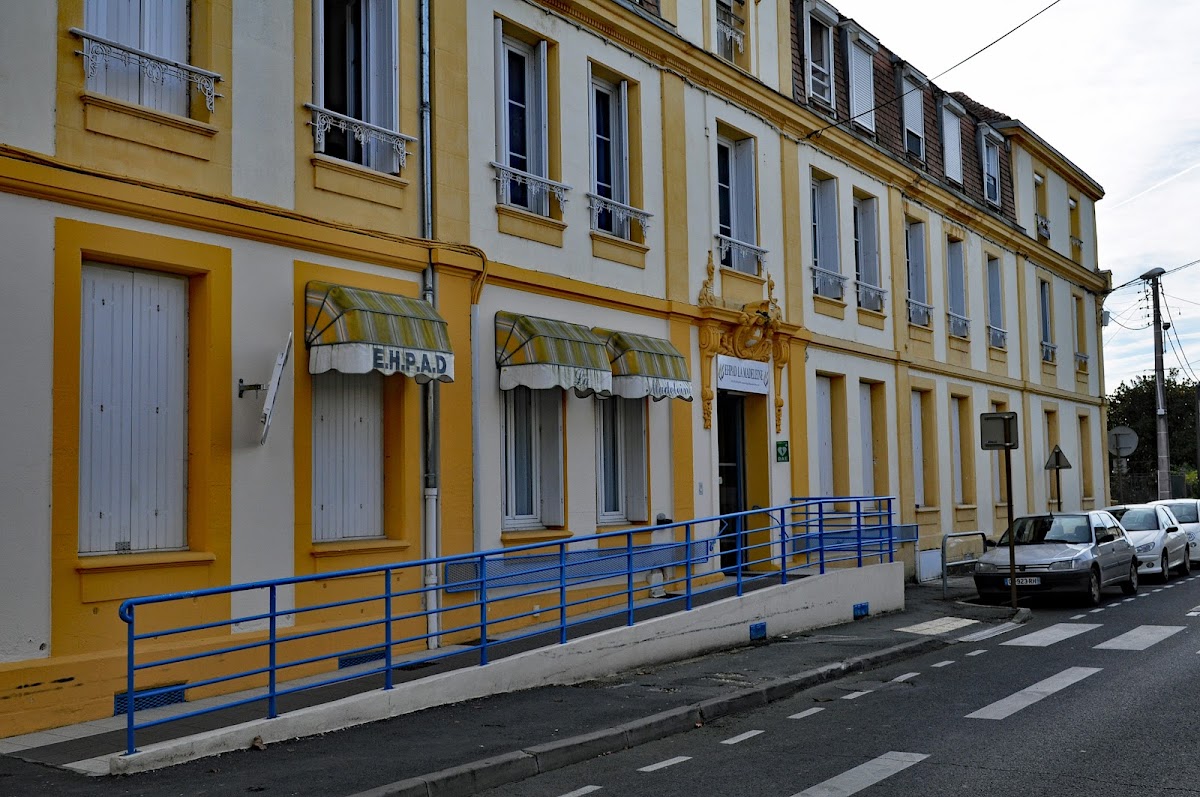 EHPAD La Madeleine - Photo 2 sur 3 - Intérieur et espaces communs