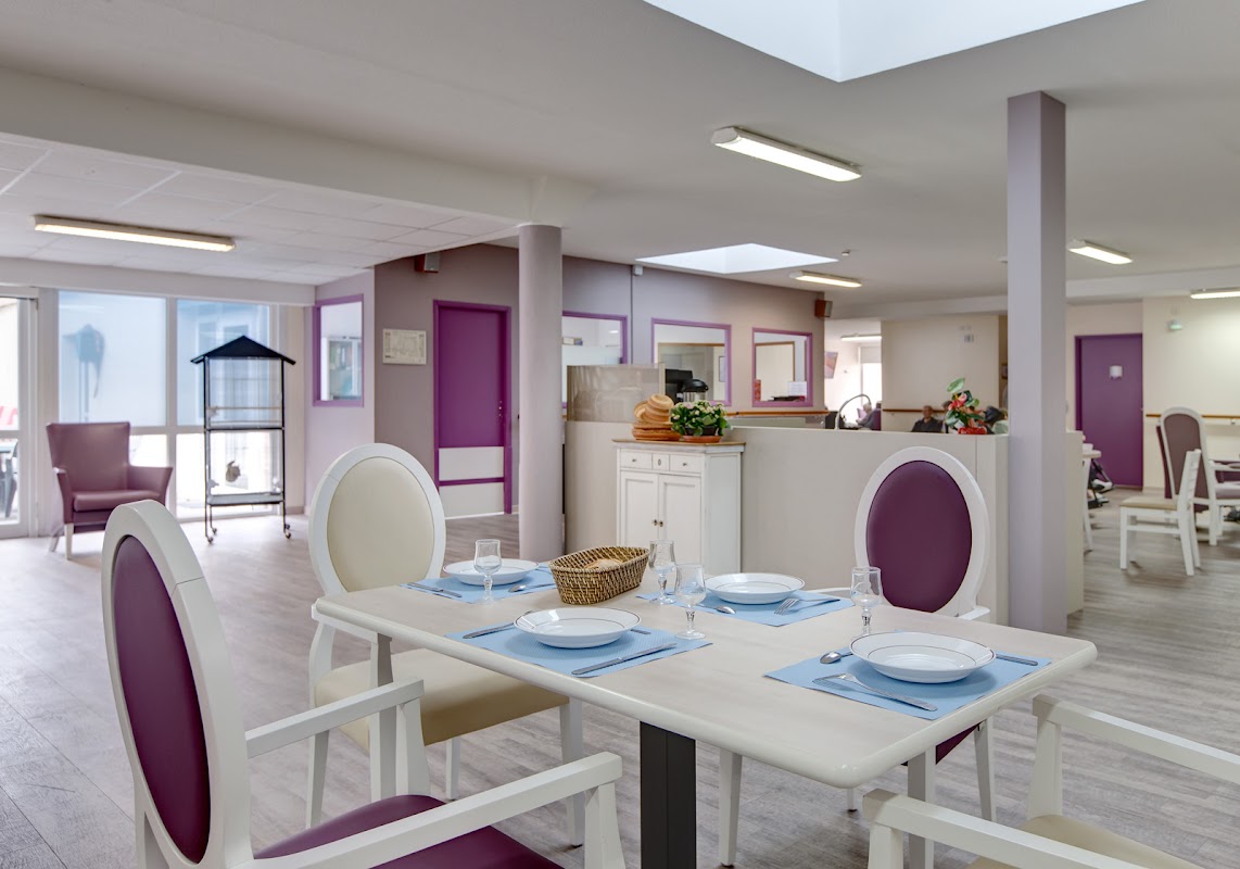 EHPAD IASO - Photo 2 sur 5 - Intérieur et espaces communs