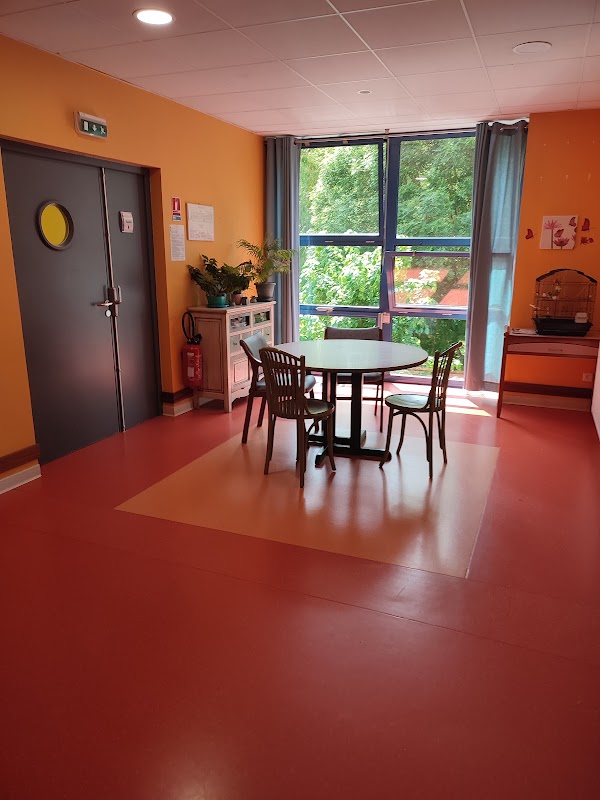 EHPAD Saint-Jean - Photo 5 sur 5 - Environnement et extérieurs