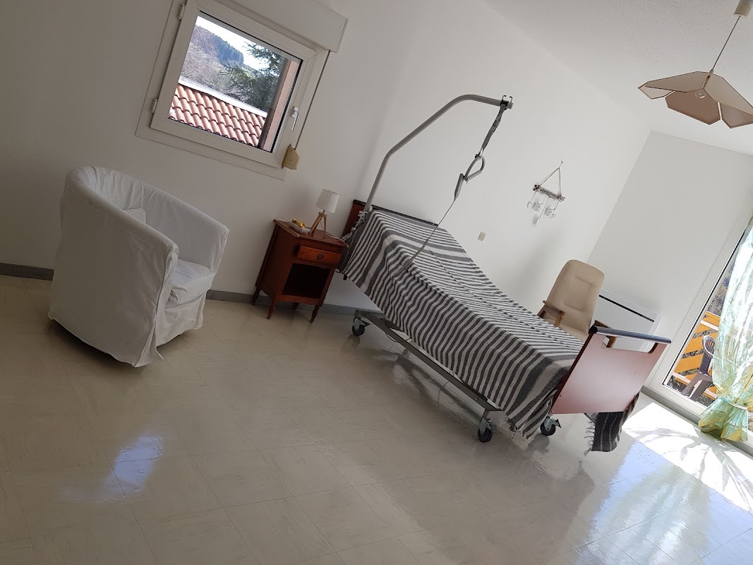 LOGEMENT FOYER ANDRE PERUFEL - Photo 2 sur 5 - Intérieur et espaces communs