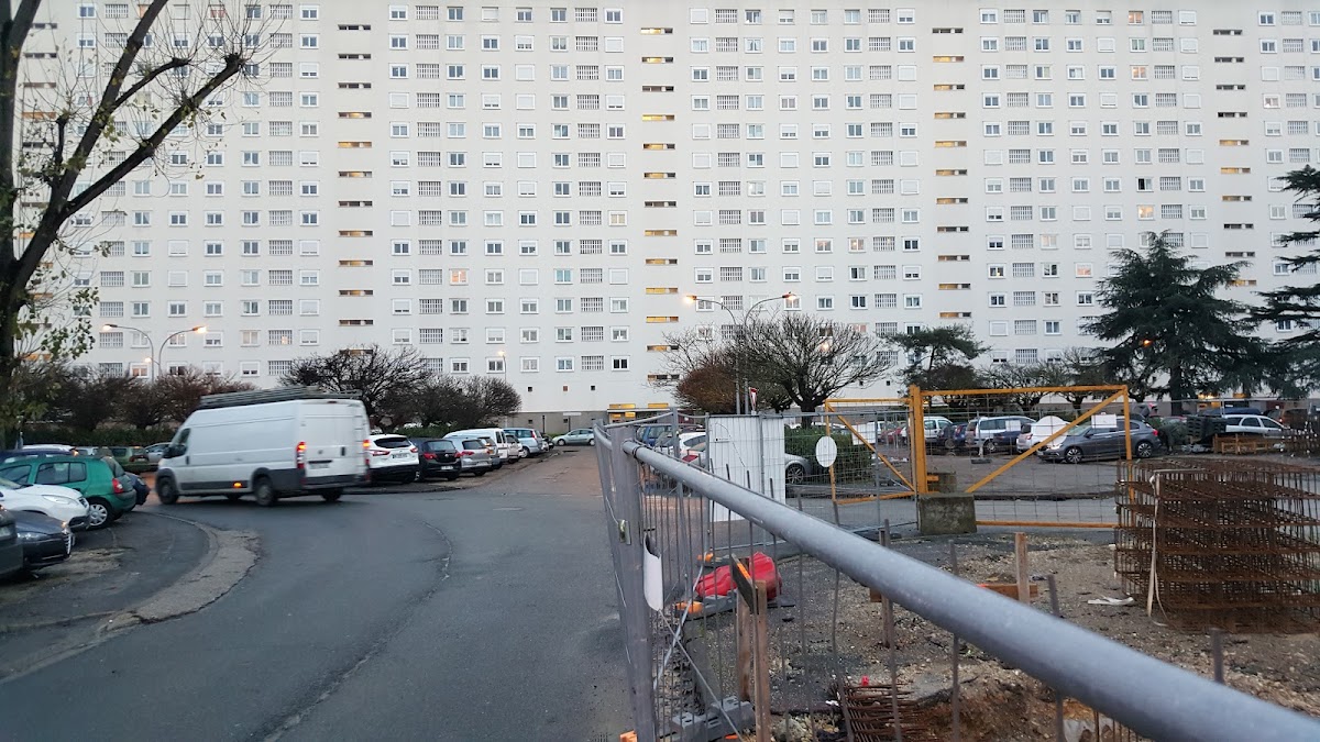 RESIDENCE AUTONOMIE MARYSE BASTIE - Photo 5 sur 5 - Environnement et extérieurs