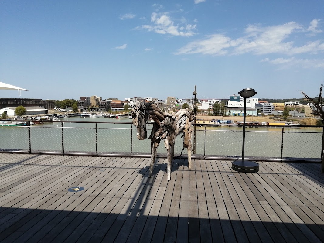 RESIDENCE AUTONOMIE MARYSE BASTIE - Photo 2 sur 5 - Intérieur et espaces communs