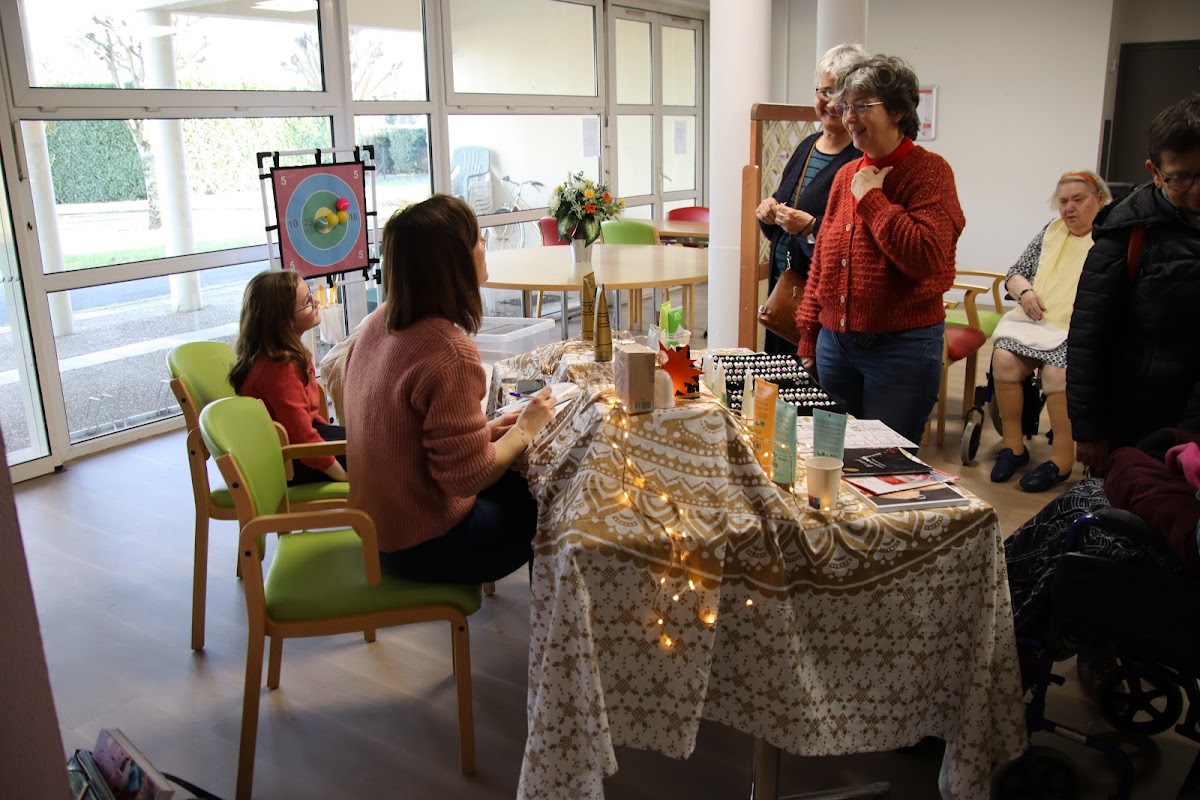 EHPAD Résidence des Deux Clochers - Photo 3 sur 5 - Chambres et hébergement