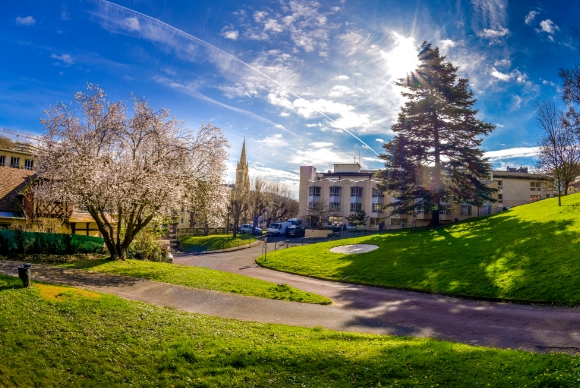 EHPAD La Roseraie - Photo 2 sur 5 - Intérieur et espaces communs