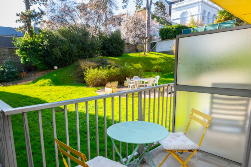 EHPAD La Roseraie - Photo 5 sur 5 - Environnement et extérieurs