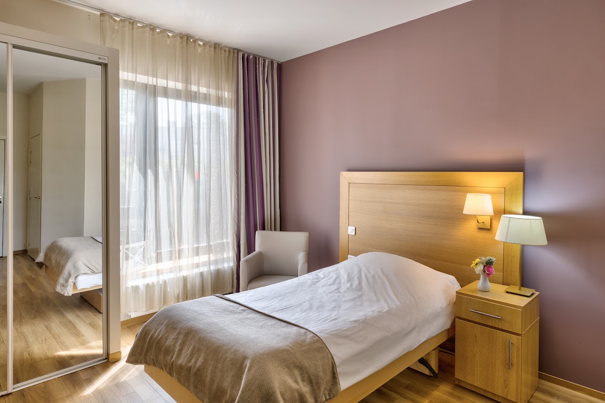 EHPAD Villa d'Avril - Photo 2 sur 5 - Intérieur et espaces communs