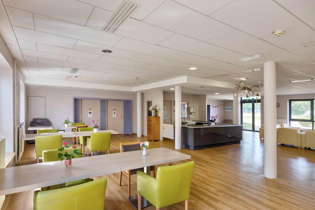 EHPAD Villa d'Avril - Photo 5 sur 5 - Environnement et extérieurs