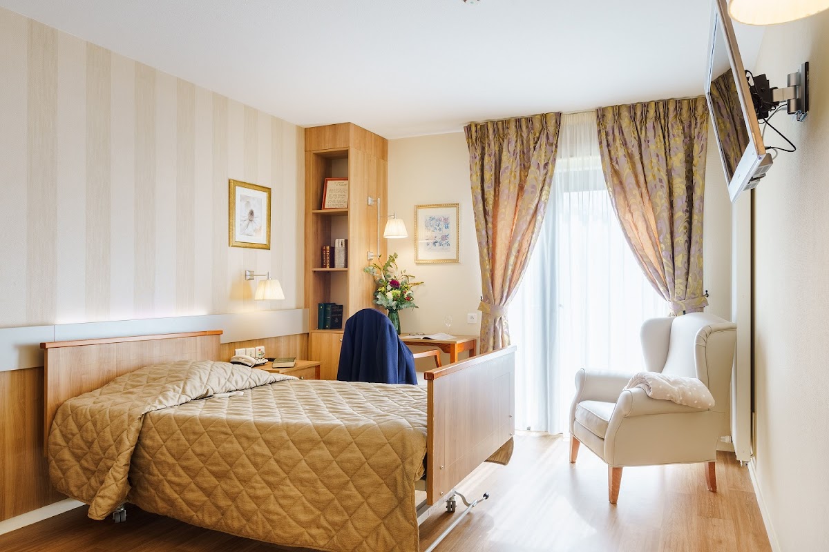 EHPAD Le Clos Saint-Vincent - Photo 2 sur 5 - Intérieur et espaces communs