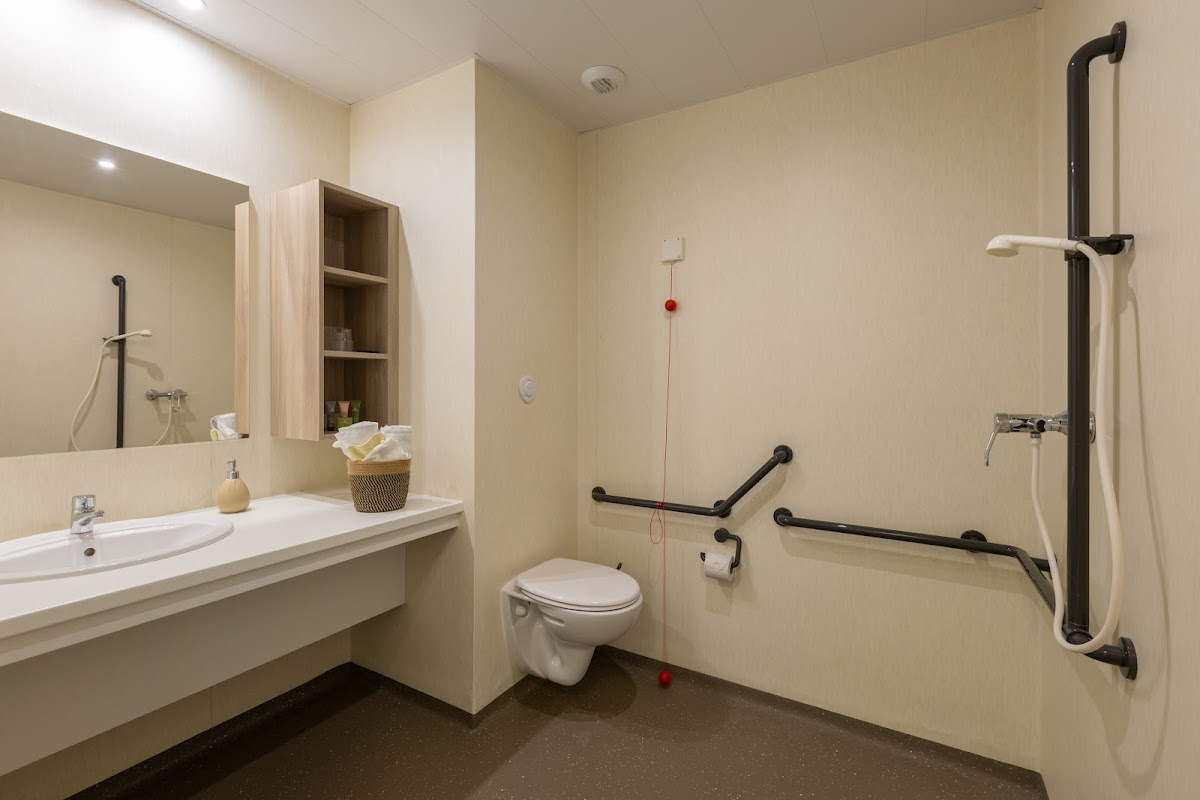 EHPAD Résidence Le Val Fleury - Photo 2 sur 5 - Intérieur et espaces communs