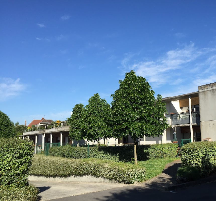 Photo de EHPAD Villa Epinomis, EHPAD à COMPIEGNE