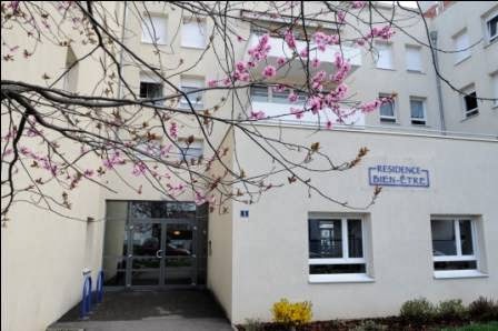 UNITE DE VIE AGE ET DIGNITE - Photo 3 sur 5 - Chambres et hébergement