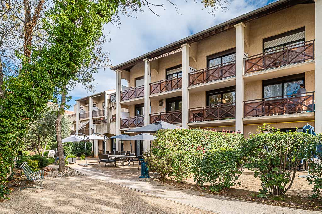 Photo de EHPAD Korian La Louisiane, EHPAD à HYERES