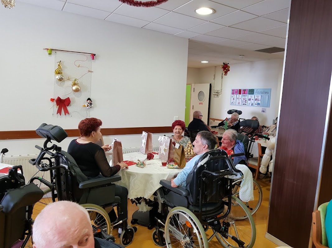 EHPAD du Centre hospitalier Paul Nappez Morteau - Photo 5 sur 5 - Environnement et extérieurs