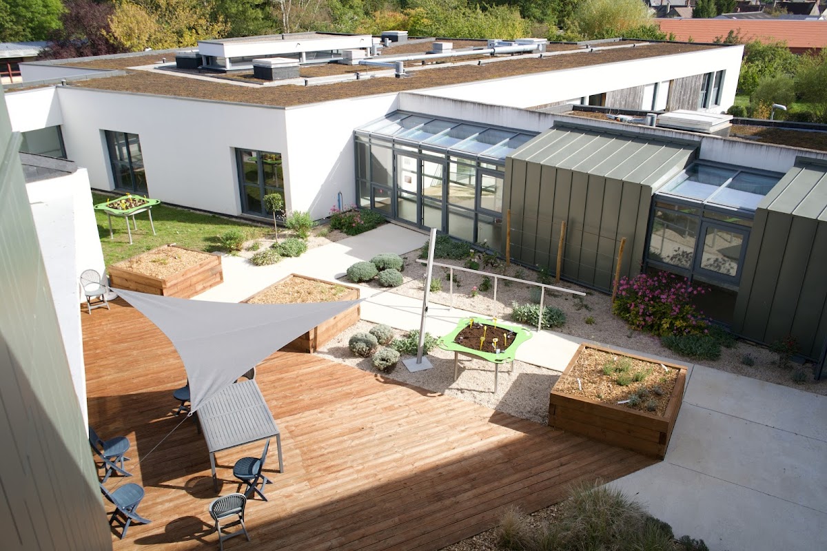 EHPAD Les Cèdres - Photo 2 sur 5 - Intérieur et espaces communs