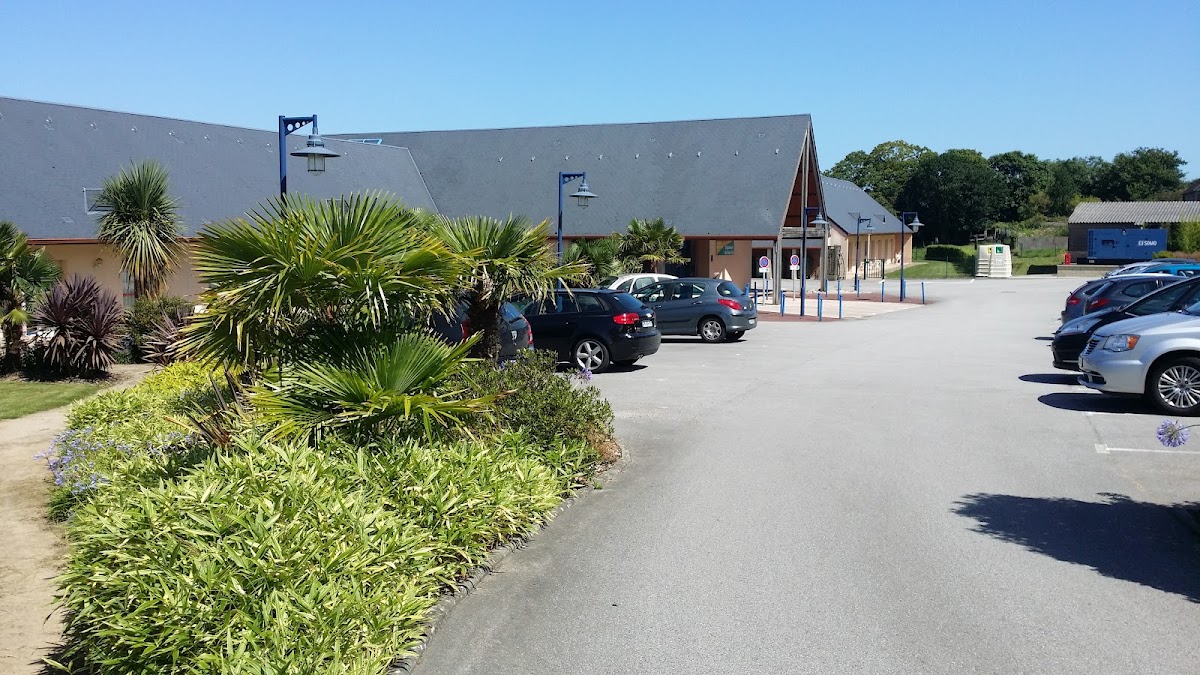 EHPAD Elisabeth de Surville - Photo 4 sur 4 - Espaces de vie