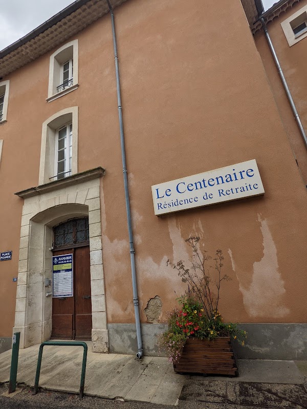 EHPAD L'Oustalet - Photo 2 sur 2 - Intérieur et espaces communs