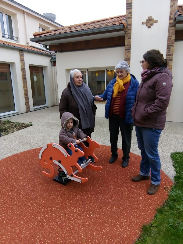 EHPAD Résidence de l'Ile Verte - Photo 2 sur 4 - Intérieur et espaces communs