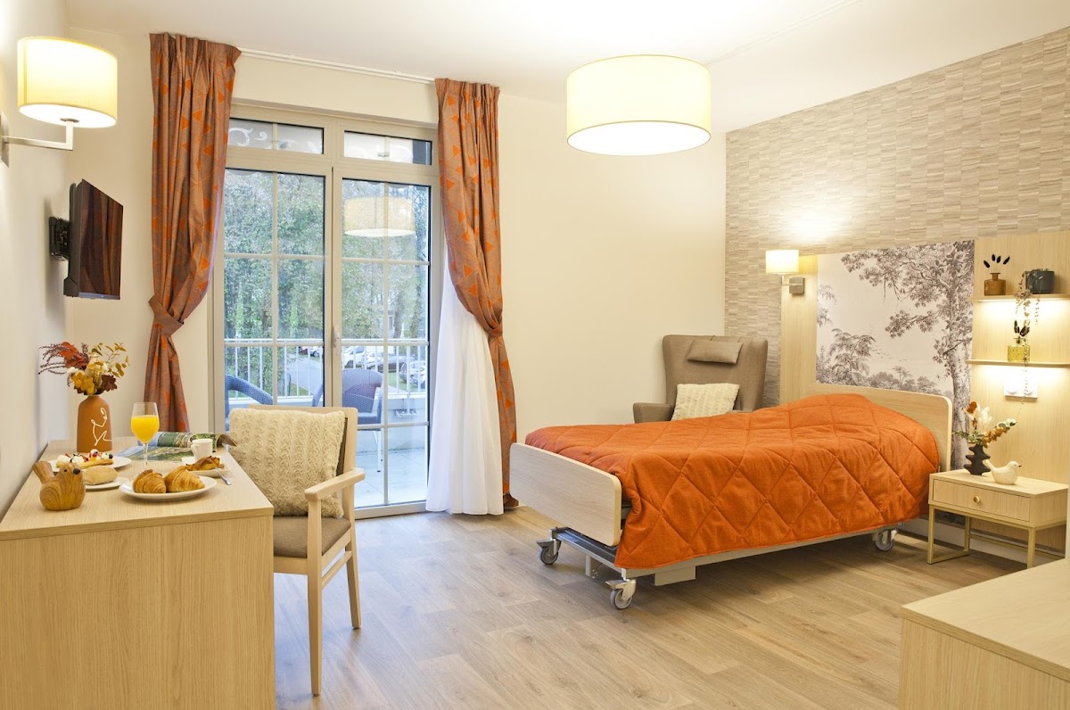 Photo de EHPAD La Résidence de la forêt, EHPAD à CHANTILLY