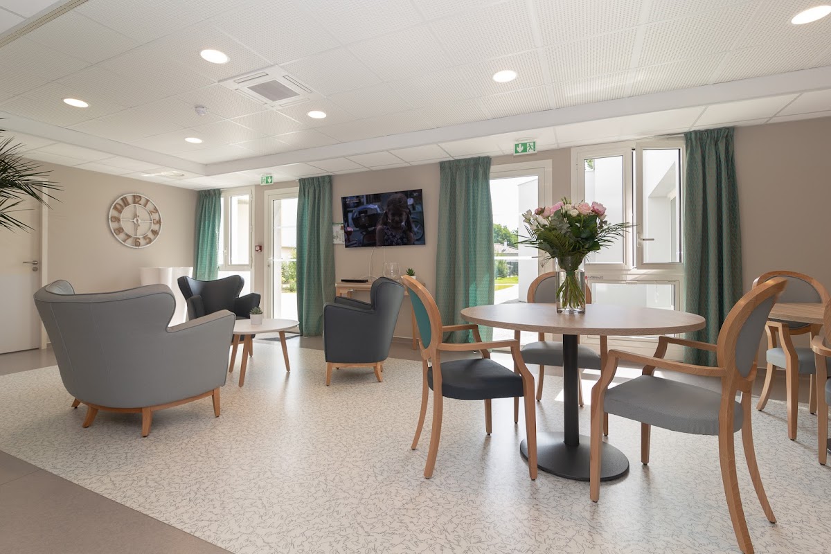EHPAD Résidence du Duc de Lorge - Photo 2 sur 5 - Intérieur et espaces communs