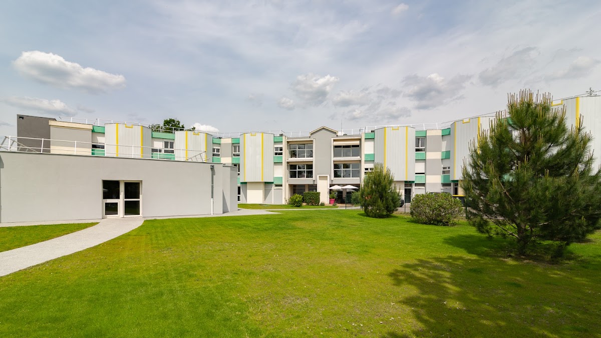 Photo de EHPAD Résidence du Duc de Lorge, EHPAD à ST JEAN D ILLAC