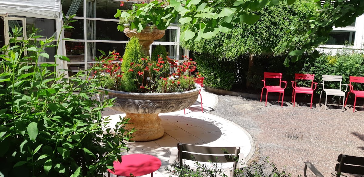 Photo de EHPAD Résidence Léonard de Vinci, EHPAD à COURBEVOIE