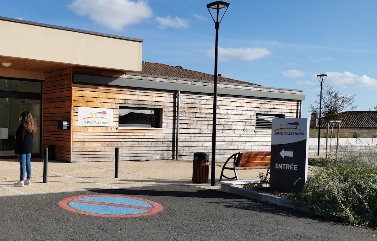 Photo de EHPAD Résidence Talleyrand, EHPAD à CHALAIS