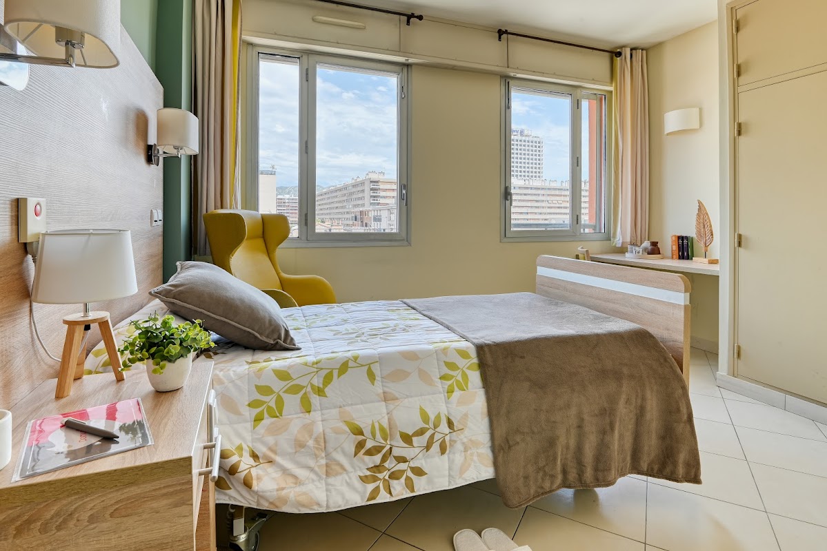 EHPAD Résidence Rivoli - Photo 2 sur 5 - Intérieur et espaces communs