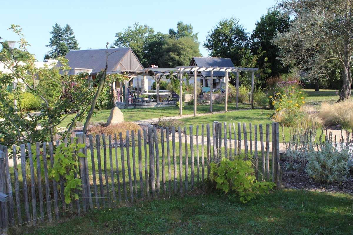 EHPAD Clair Soleil à Le Hinglé - Photo 2 sur 5 - Intérieur et espaces communs