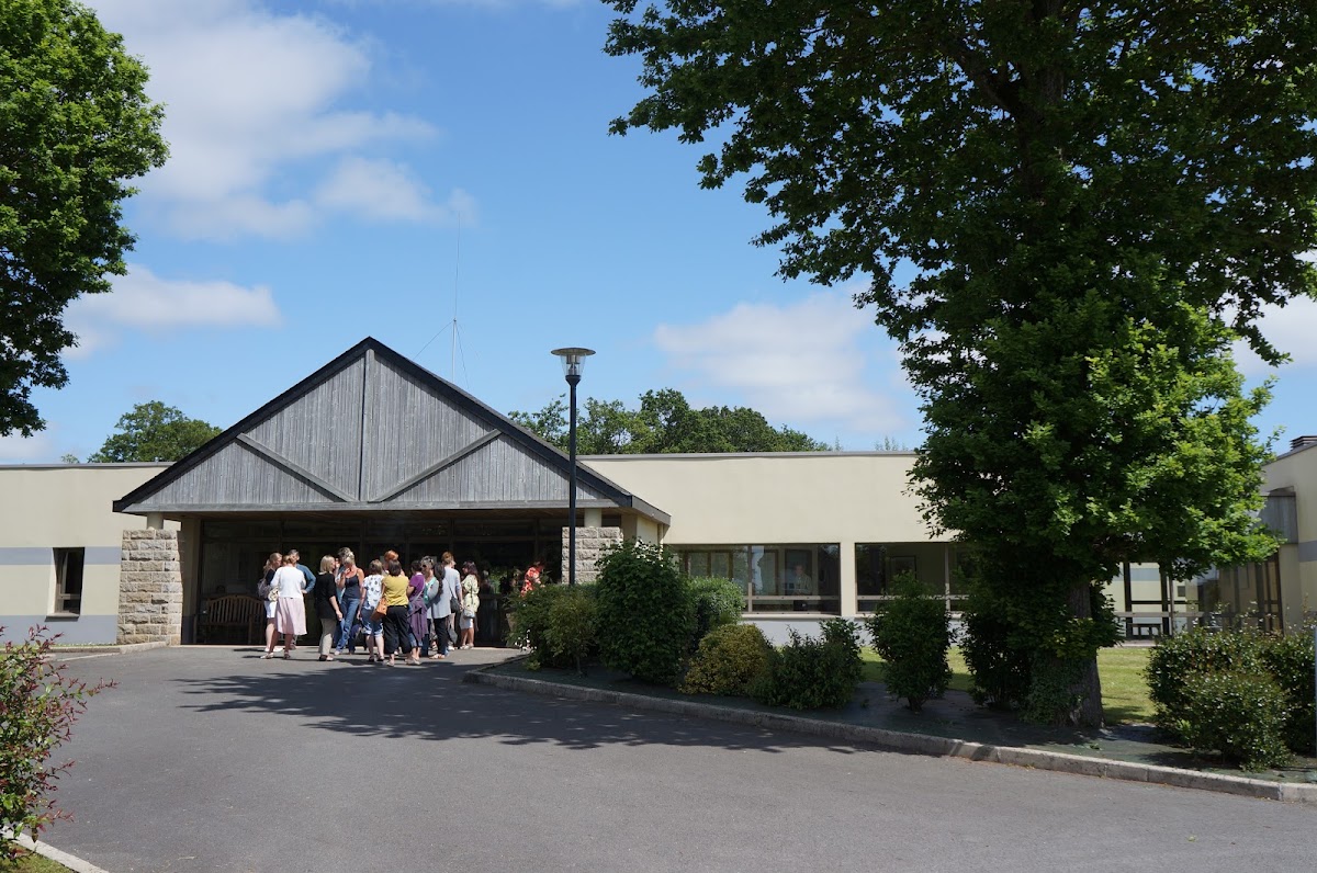 EHPAD Clair Soleil à Le Hinglé - Photo 3 sur 5 - Chambres et hébergement