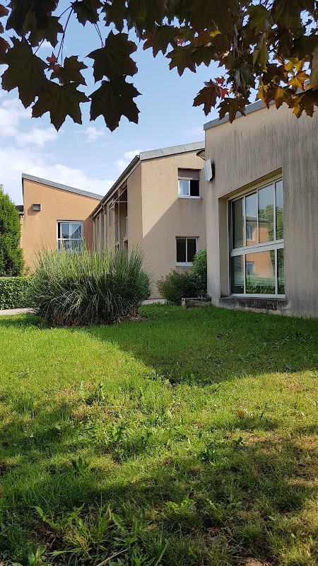 EHPAD La Maison des Aures - Photo 2 sur 3 - Intérieur et espaces communs