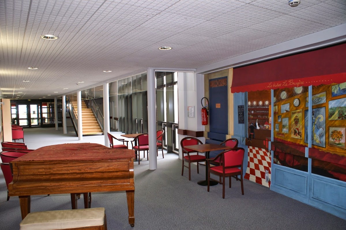 EHPAD Résidence La Bruyère - Photo 2 sur 5 - Intérieur et espaces communs