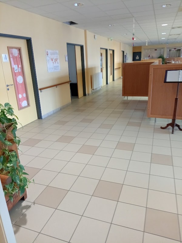 EHPAD Claudine-Échernier - Photo 2 sur 5 - Intérieur et espaces communs
