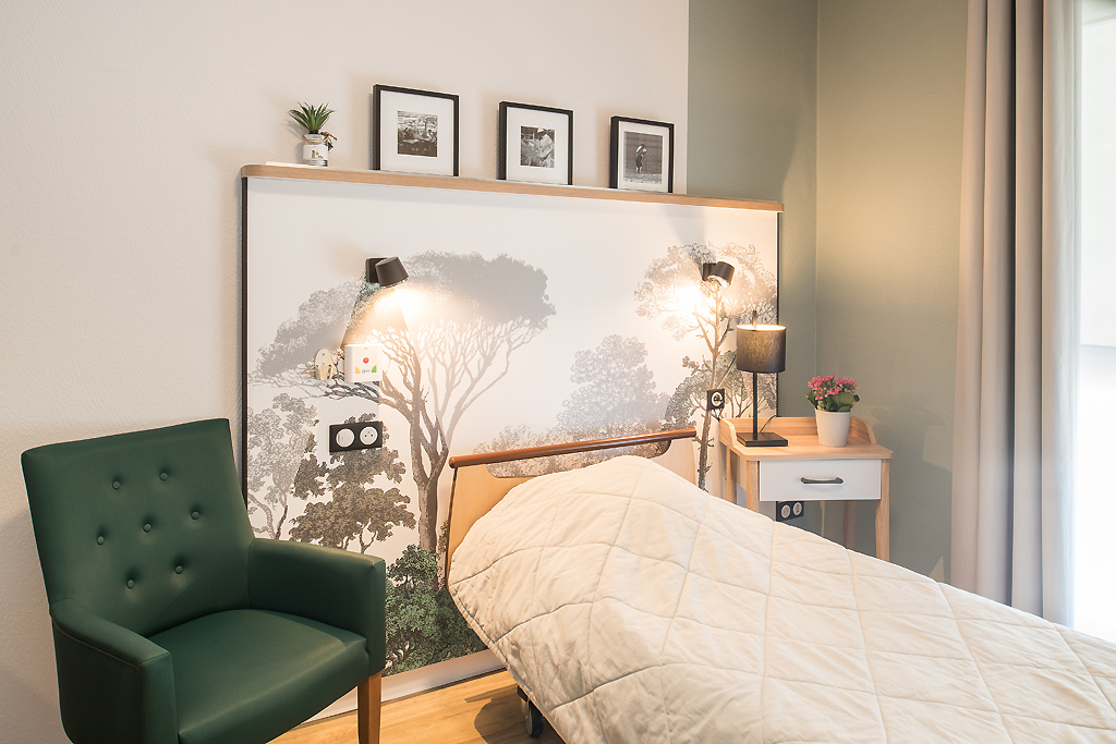 EHPAD Korian Les Pins bleus - Photo 2 sur 5 - Intérieur et espaces communs