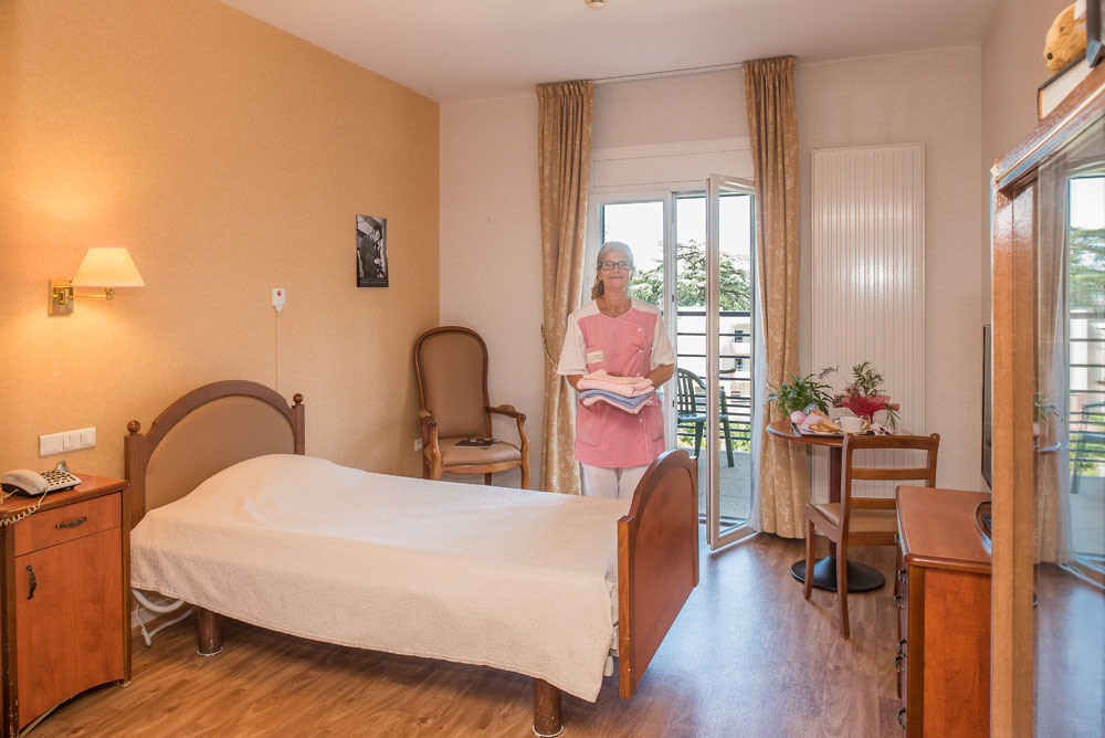 EHPAD Claude Bernard - Photo 2 sur 5 - Intérieur et espaces communs