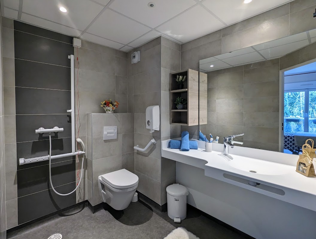 EHPAD Résidence Le Grand Clos - Photo 3 sur 5 - Chambres et hébergement