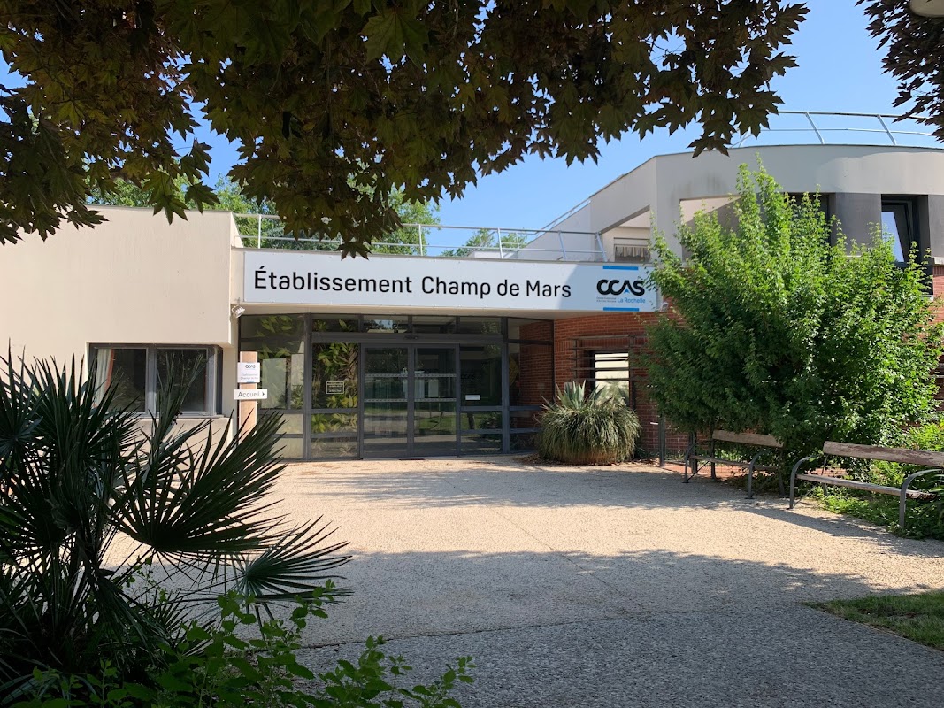 Foyer-Logement du Champ de Mars