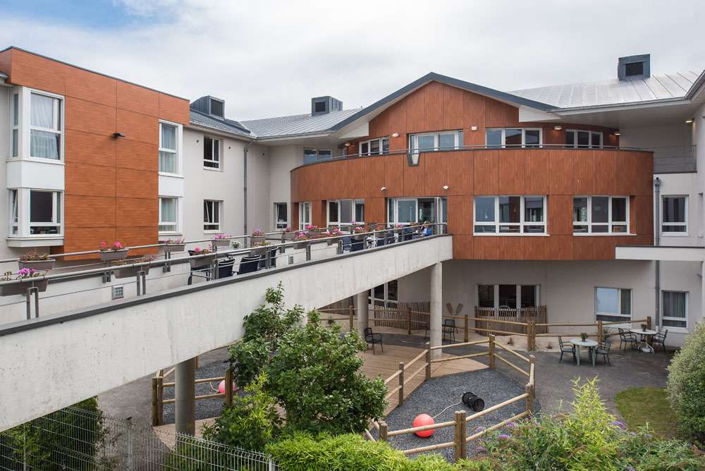 Photo de EHPAD Korian La Goélette, EHPAD à EQUEURDREVILLE HAINNEVILLE