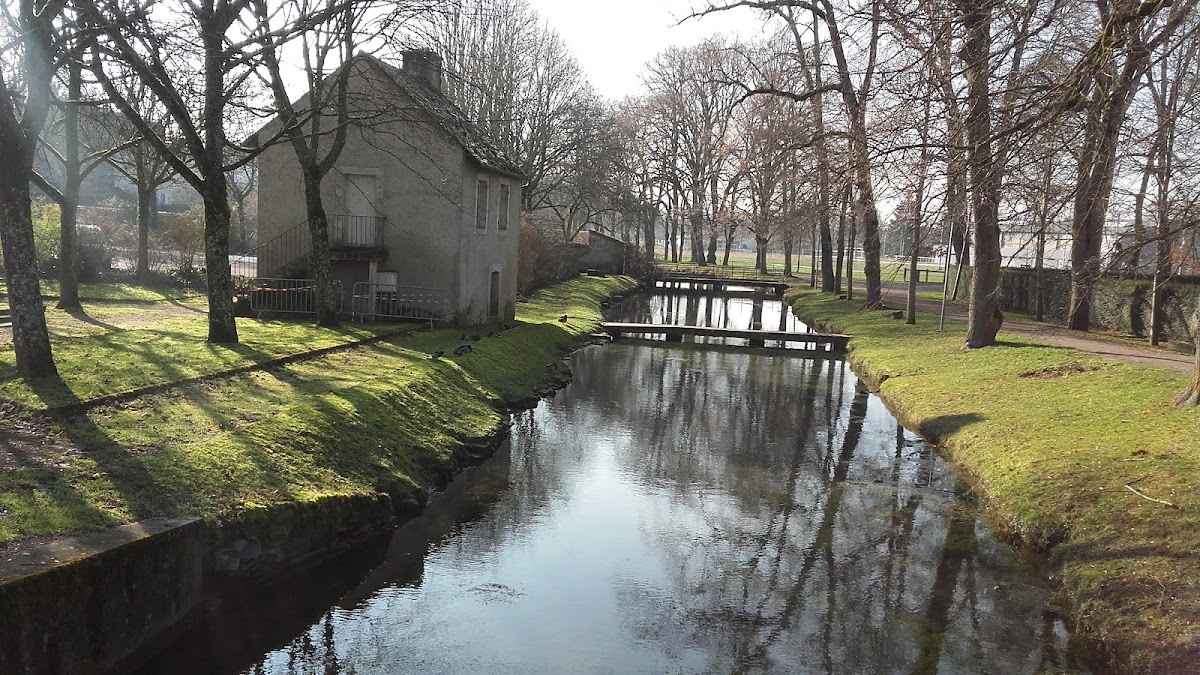 EHPAD du Centre Hospitalier d'Is-Sur-Tille - Photo 2 sur 4 - Intérieur et espaces communs