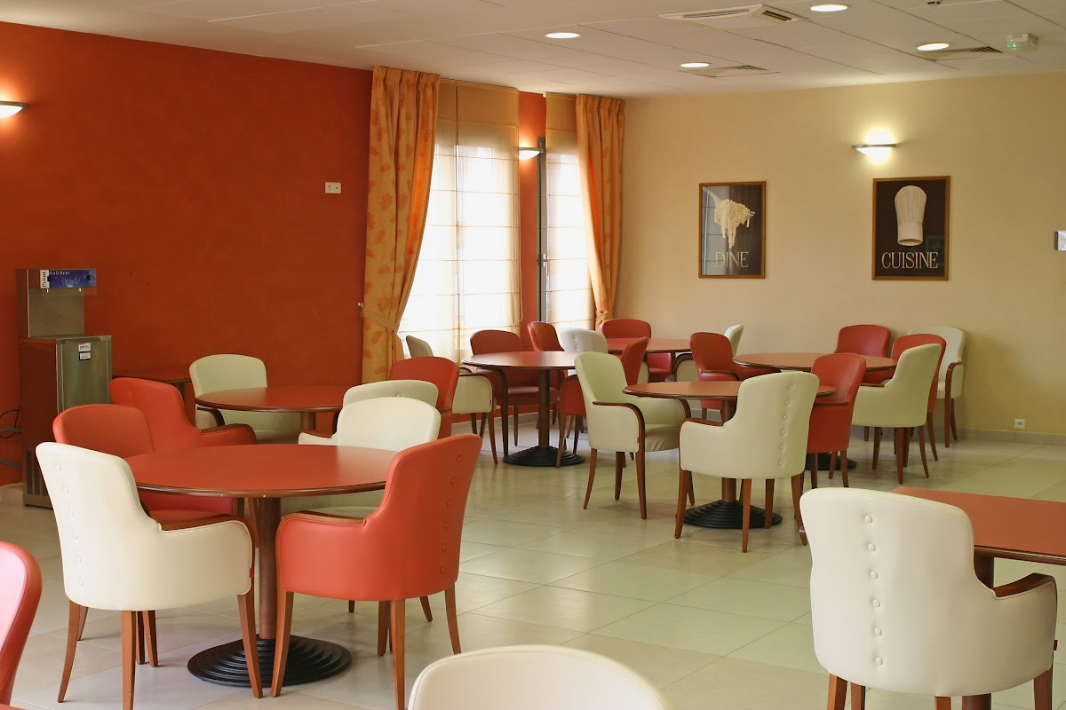 EHPAD Edith Piaf - Photo 5 sur 5 - Environnement et extérieurs