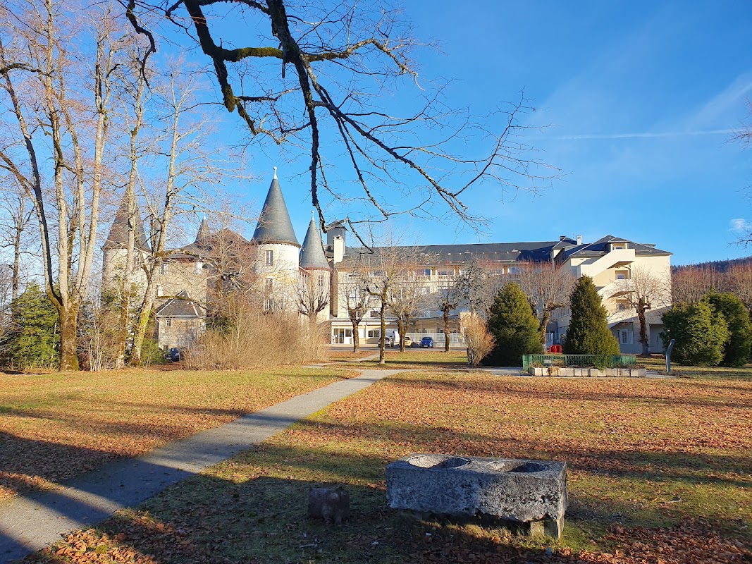 EHPAD Château d'Angeville - Photo 2 sur 5 - Intérieur et espaces communs