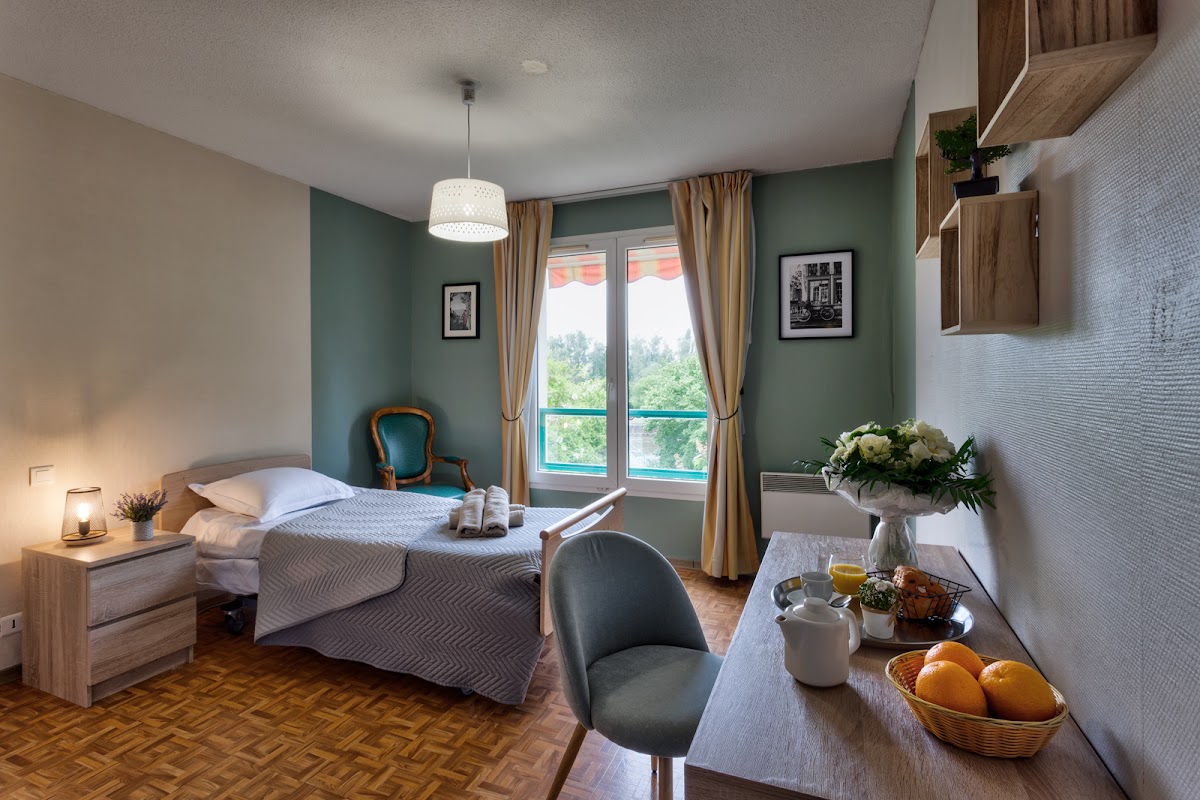 EHPAD Korian Le Halage - Photo 2 sur 5 - Intérieur et espaces communs