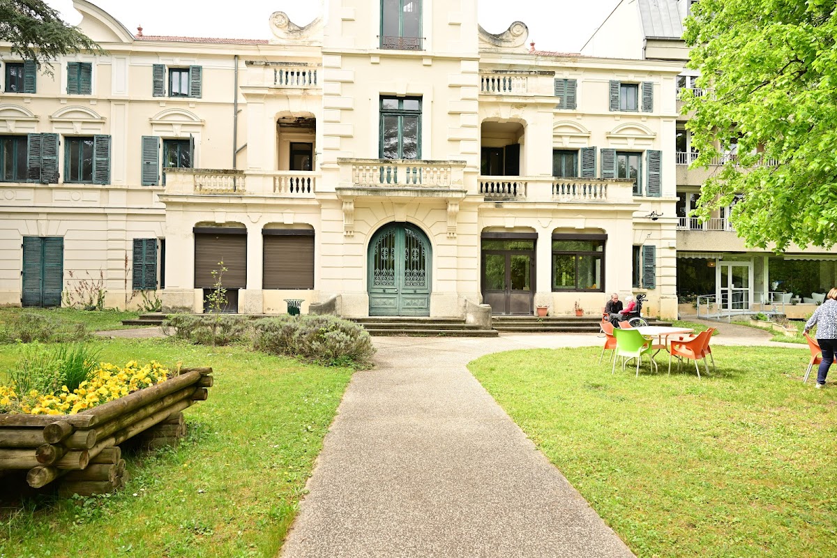 Photo de EHPAD Dorothée-Petit, EHPAD à IRIGNY