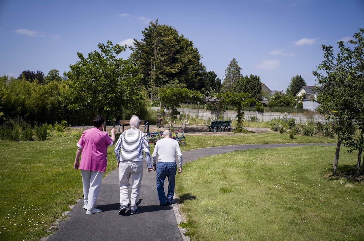 EHPAD Abbé-Marcel Dehoux - Photo 3 sur 5 - Chambres et hébergement